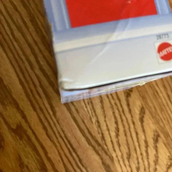 NIB VTG Disney Favorites Barbie Theme Park Exclusive*box has damage from storage - Picture 6 of 6